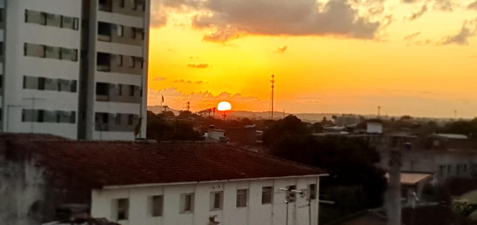 Suite E Quartos -1 Suite Com Banheiro Privativo - 2 Quartos Triplos - Banheiro Social Recife Bagian luar foto